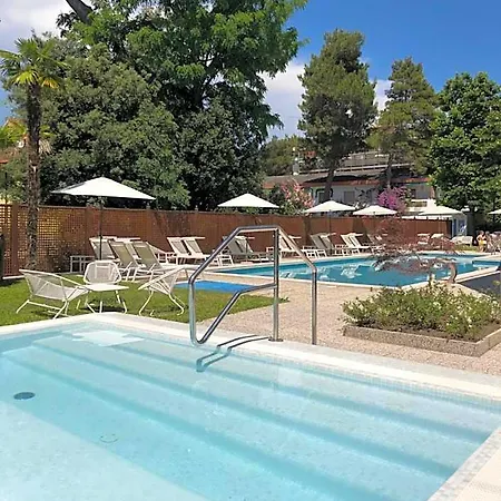 Mar Del Plata Отель 4*